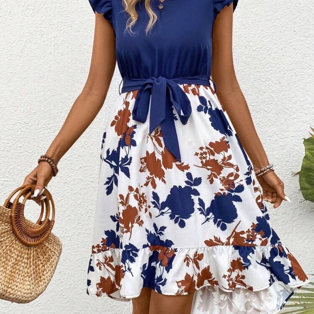 Navy and White Floral Tie-Waist Midi Dress - Picture 4 of 6